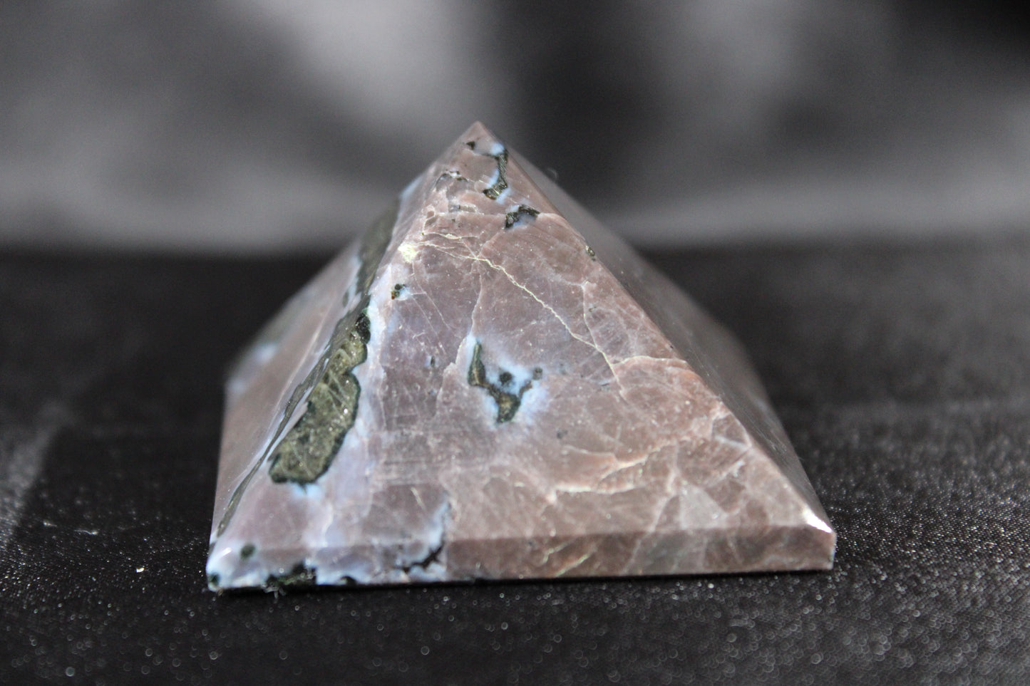 Indigo Gabbro Pyramid | A12