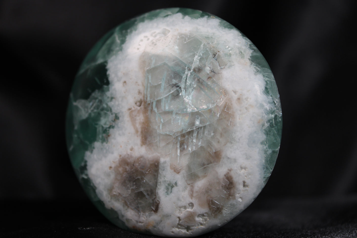 Fluorite | Standing Disk | A28