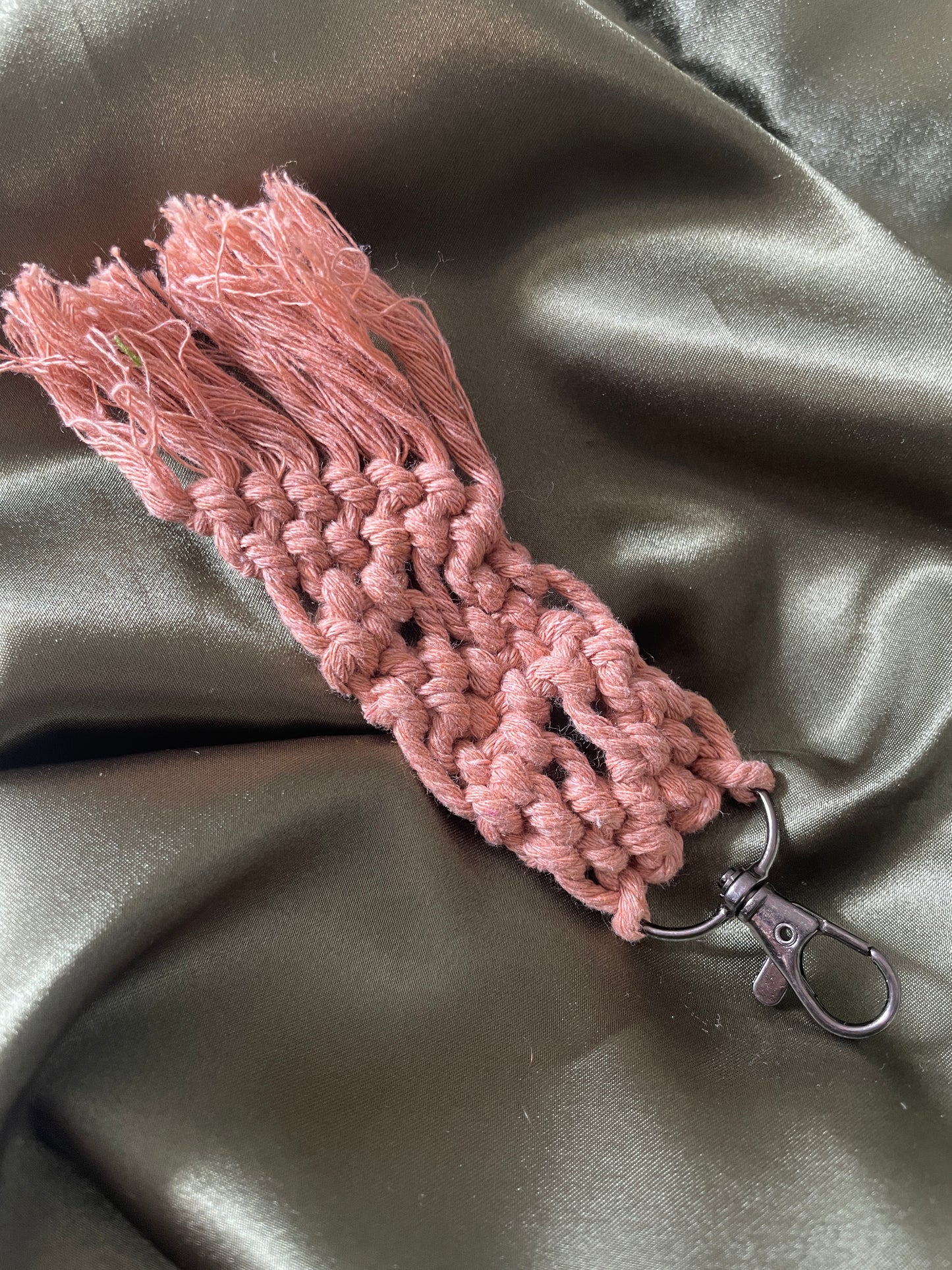 Macramé Keychain | A10
