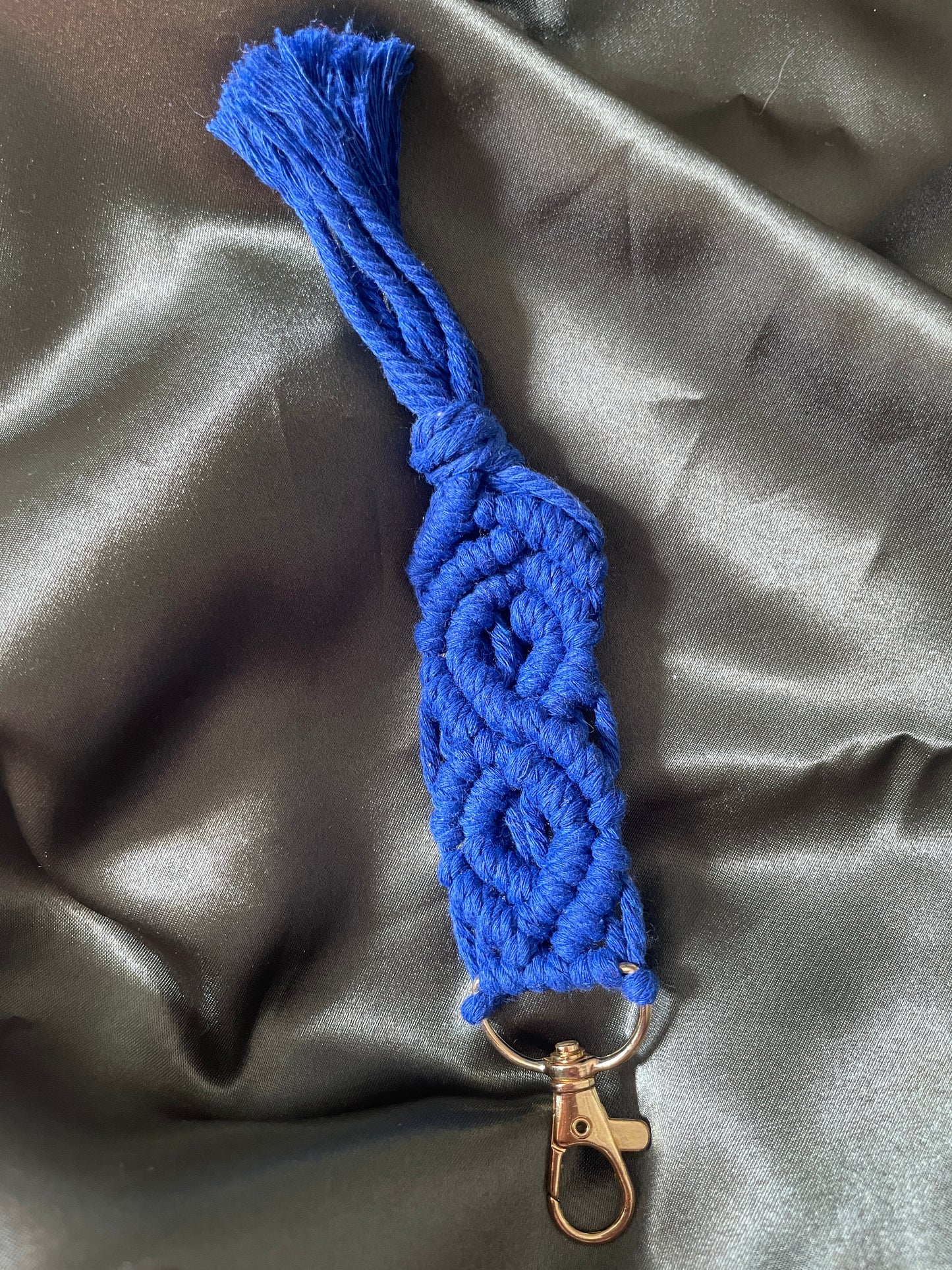 Macramé Keychain | I10