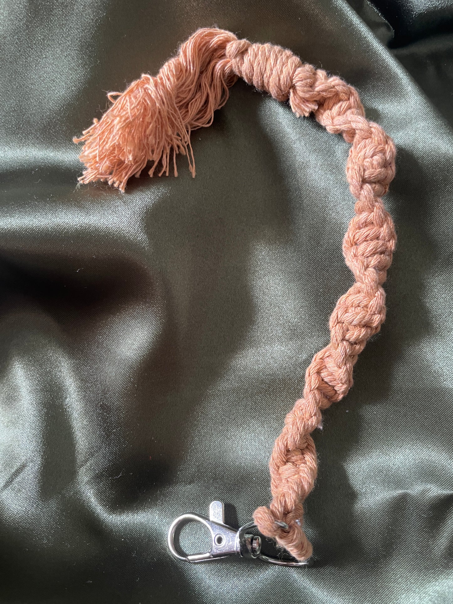 Macramé Keychain | N10