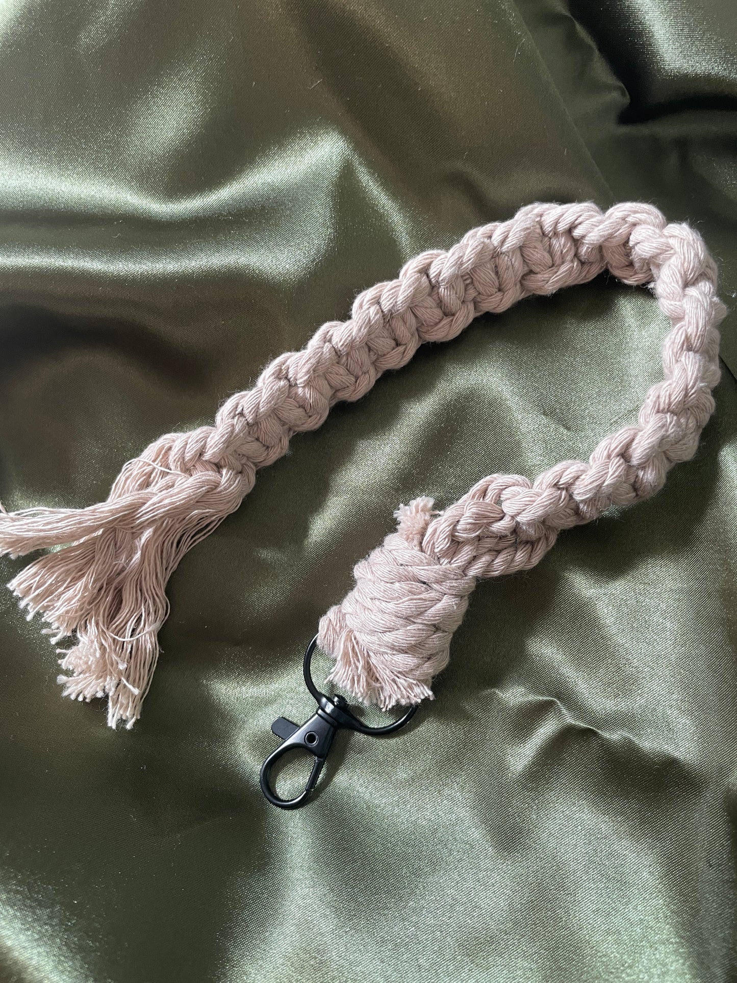 Macramé Keychain | R15