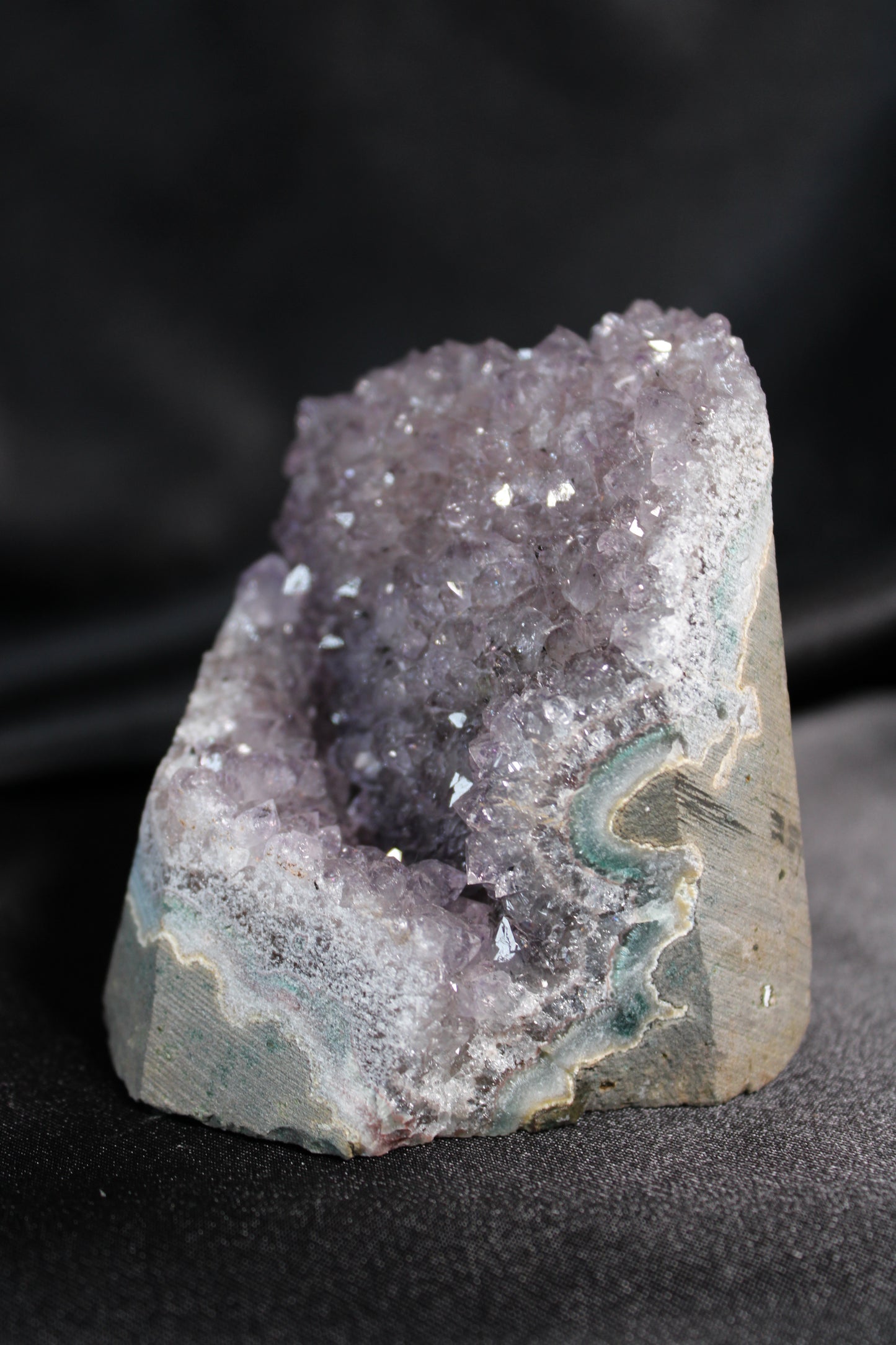 Amethyst Cut Base | CL24