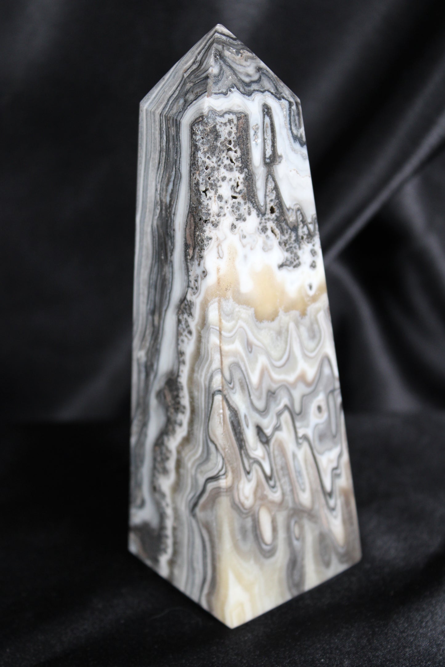 Zebra Calcite | Obelisk | C25