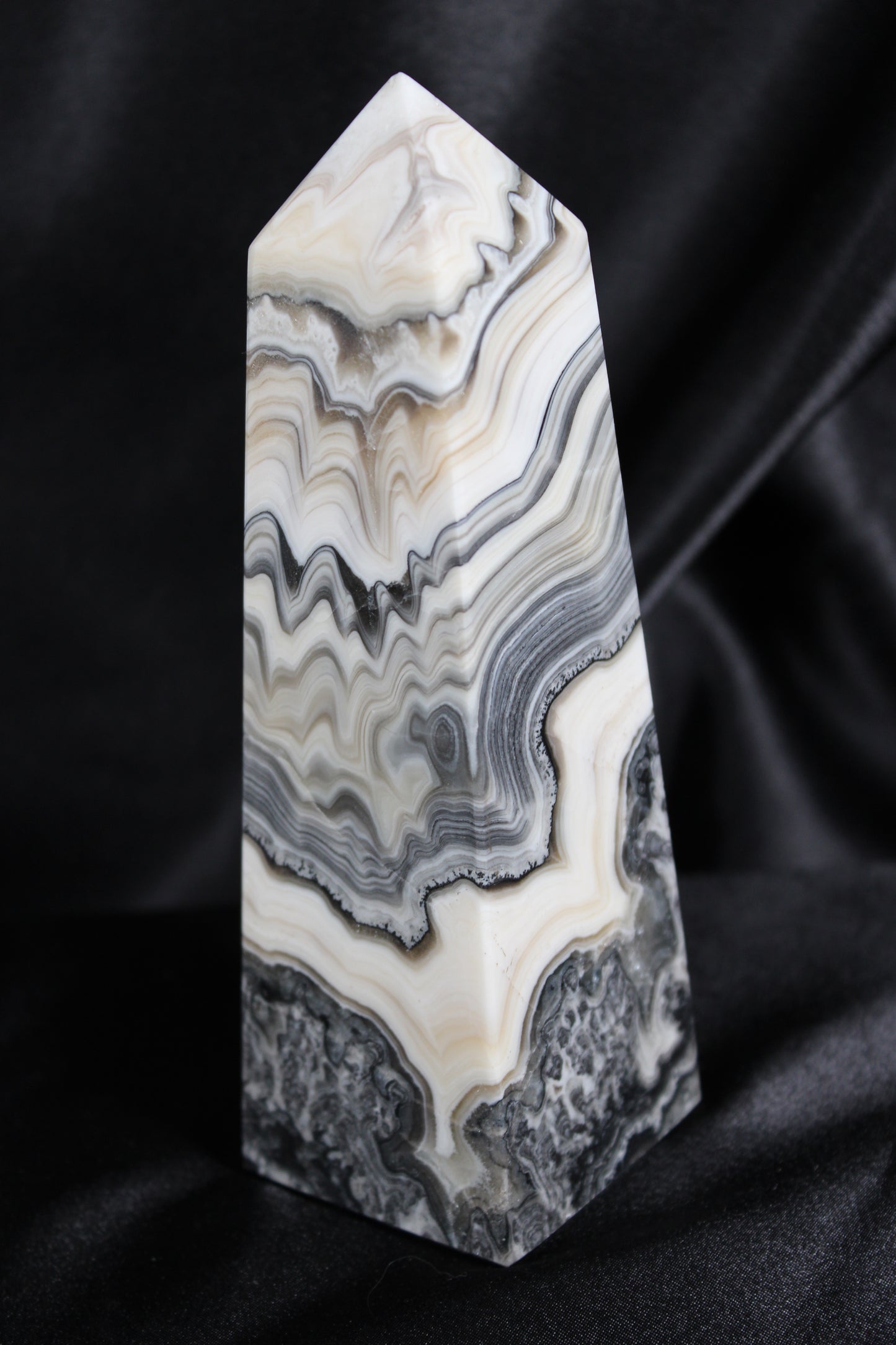 Onyx | Obelisk | A28