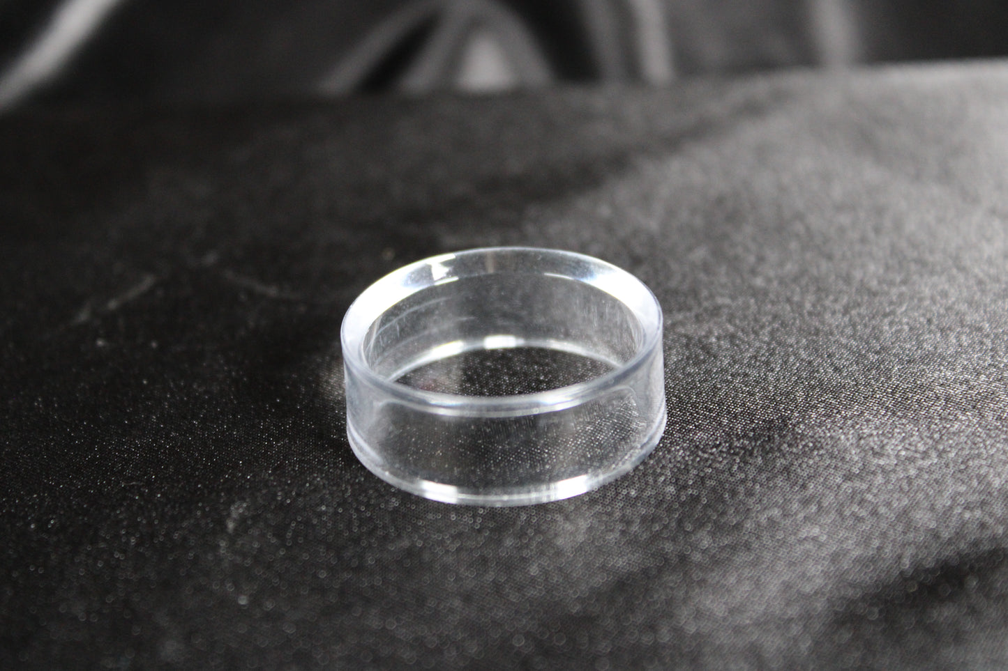 Sphere Stand - Medium