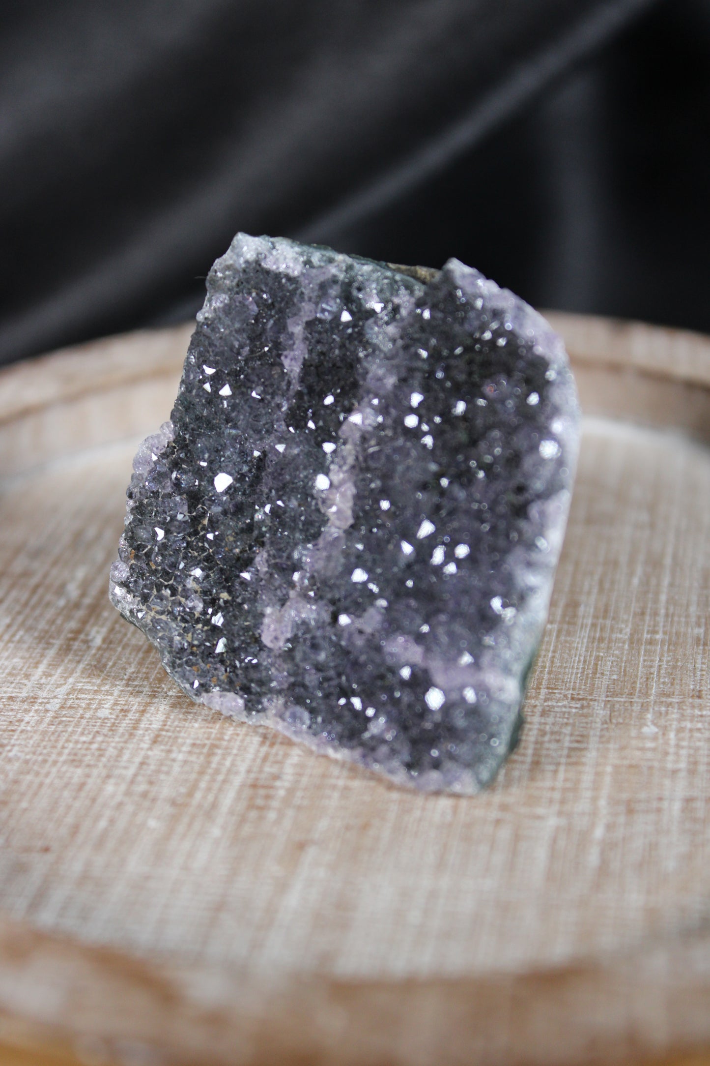 Amethyst Cut Base | CQ7