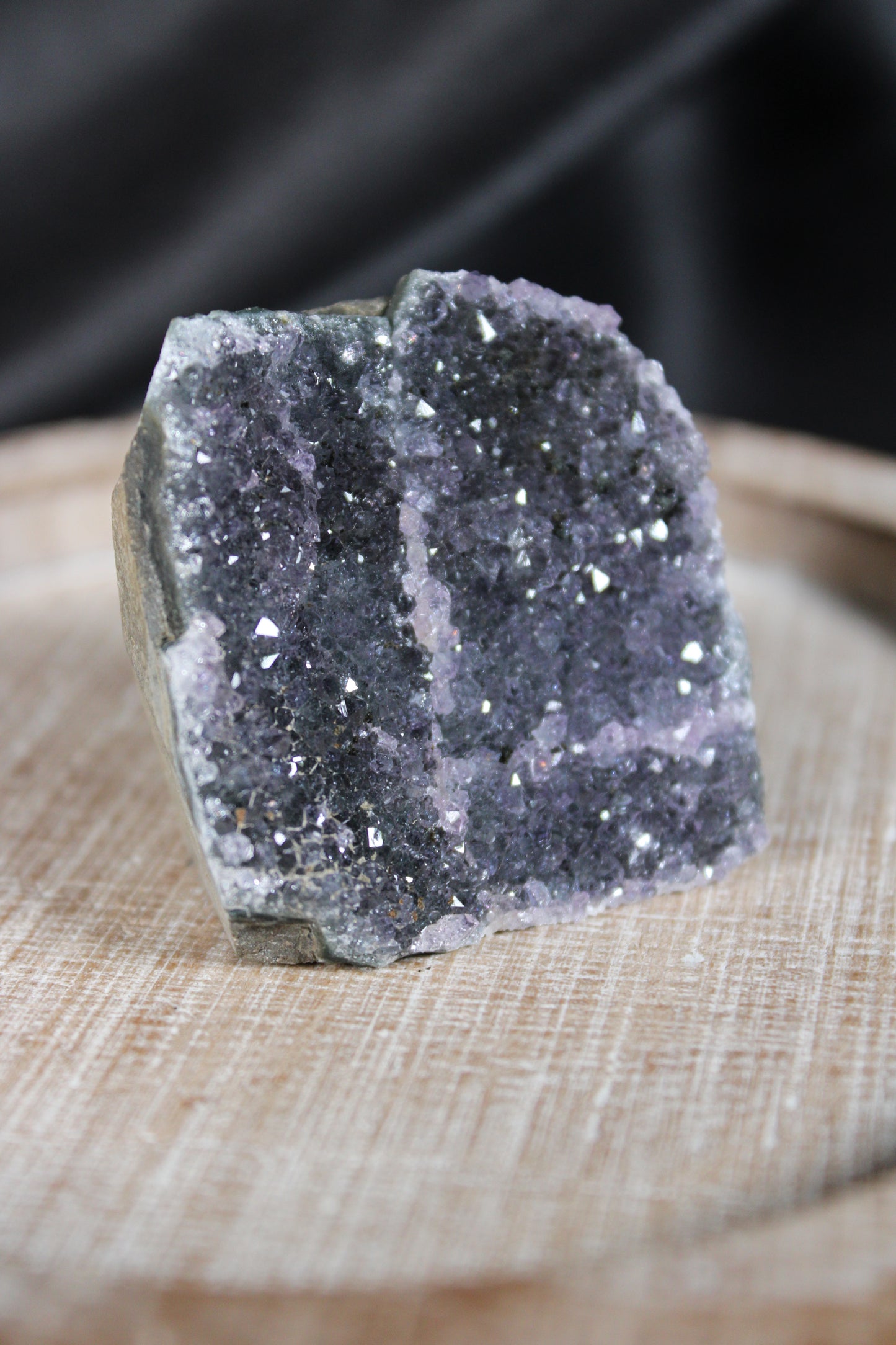 Amethyst Cut Base | CQ7