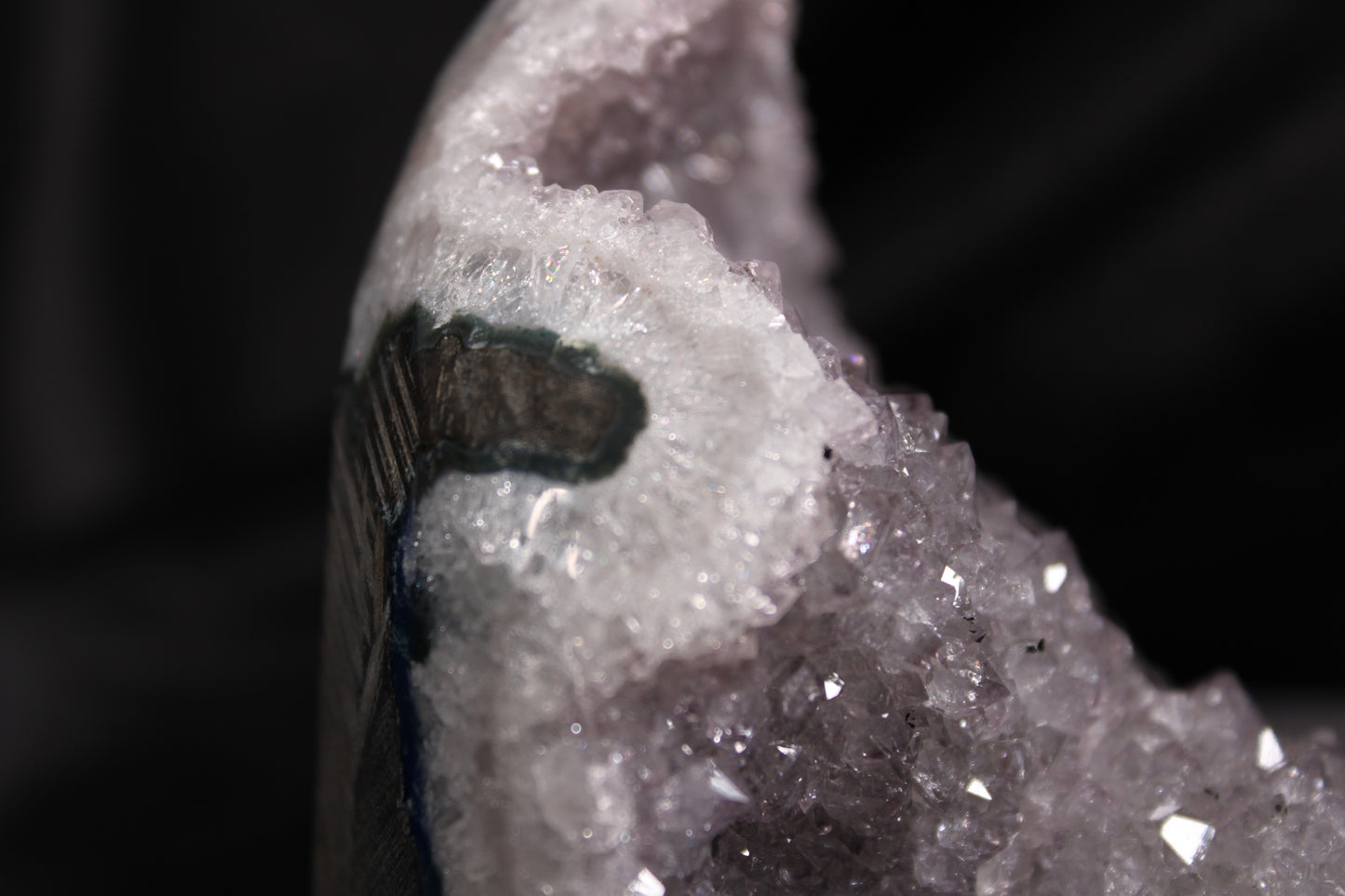 Amethyst Cut Base | BR48