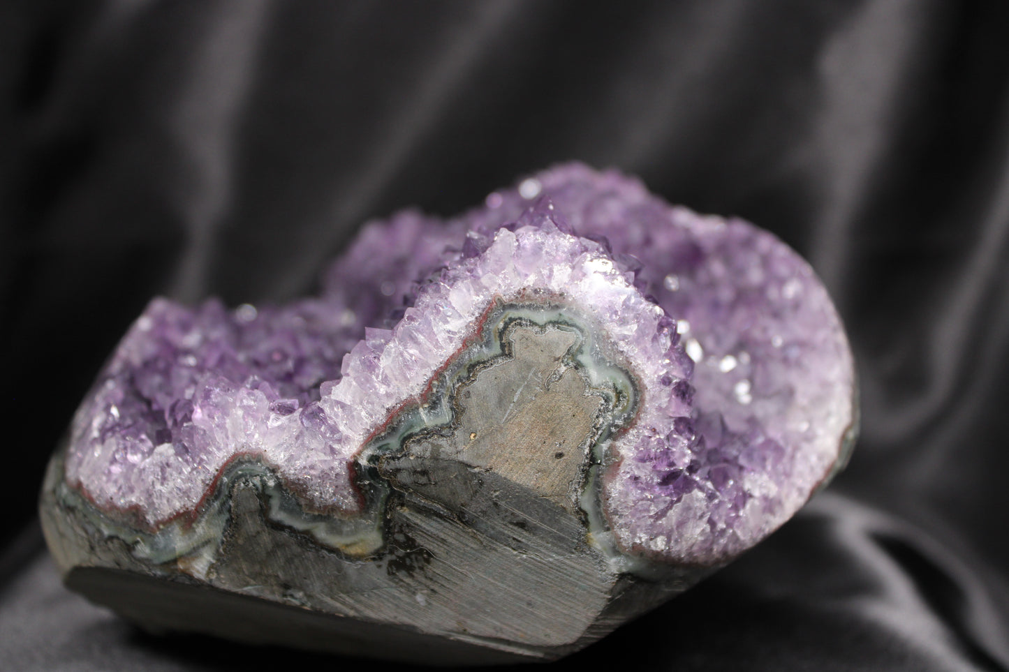 Amethyst Cut Base | Uruguay | BU171