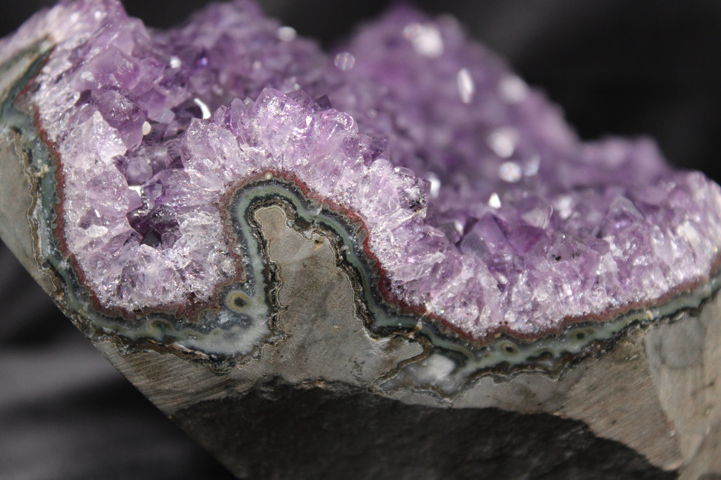 Amethyst Cut Base | Uruguay | BU171