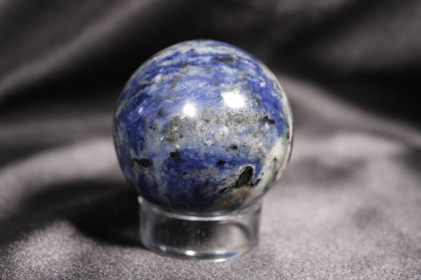 Sodalite Sphere | D14