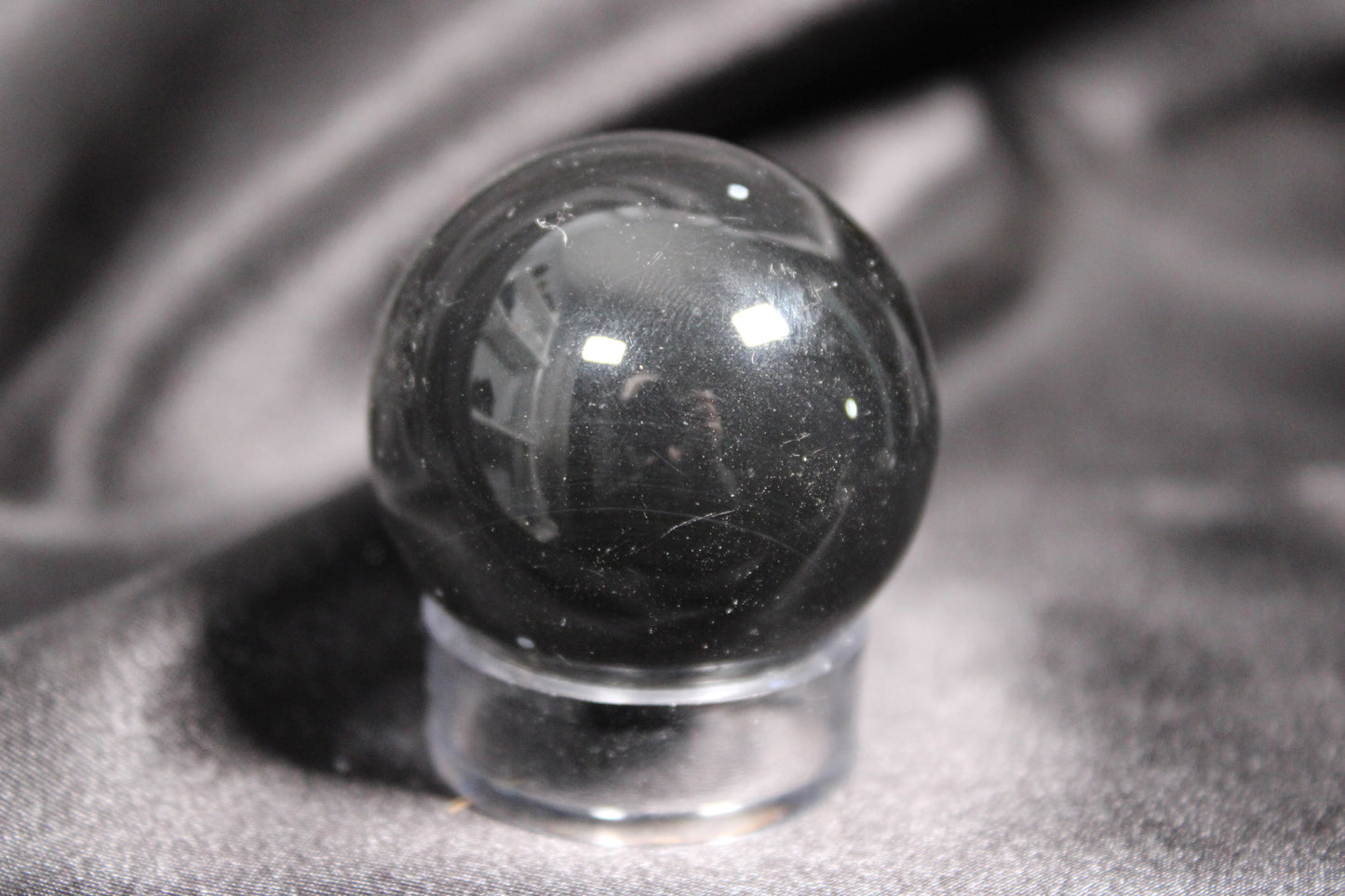 Snowflake Obsidian Sphere | D14