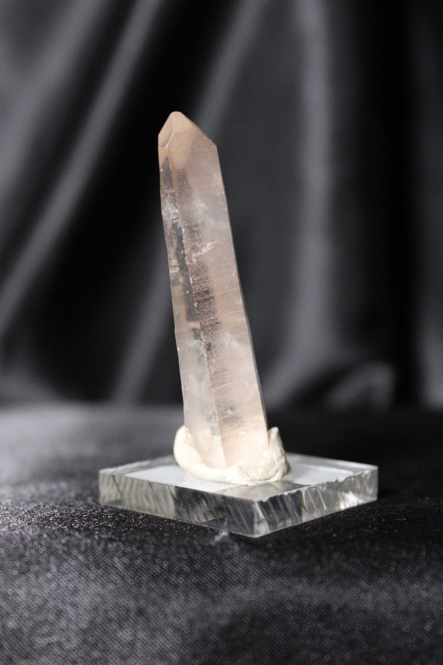 Hematite Lemurian Quartz Specimen | Zambia | D16 w/stand