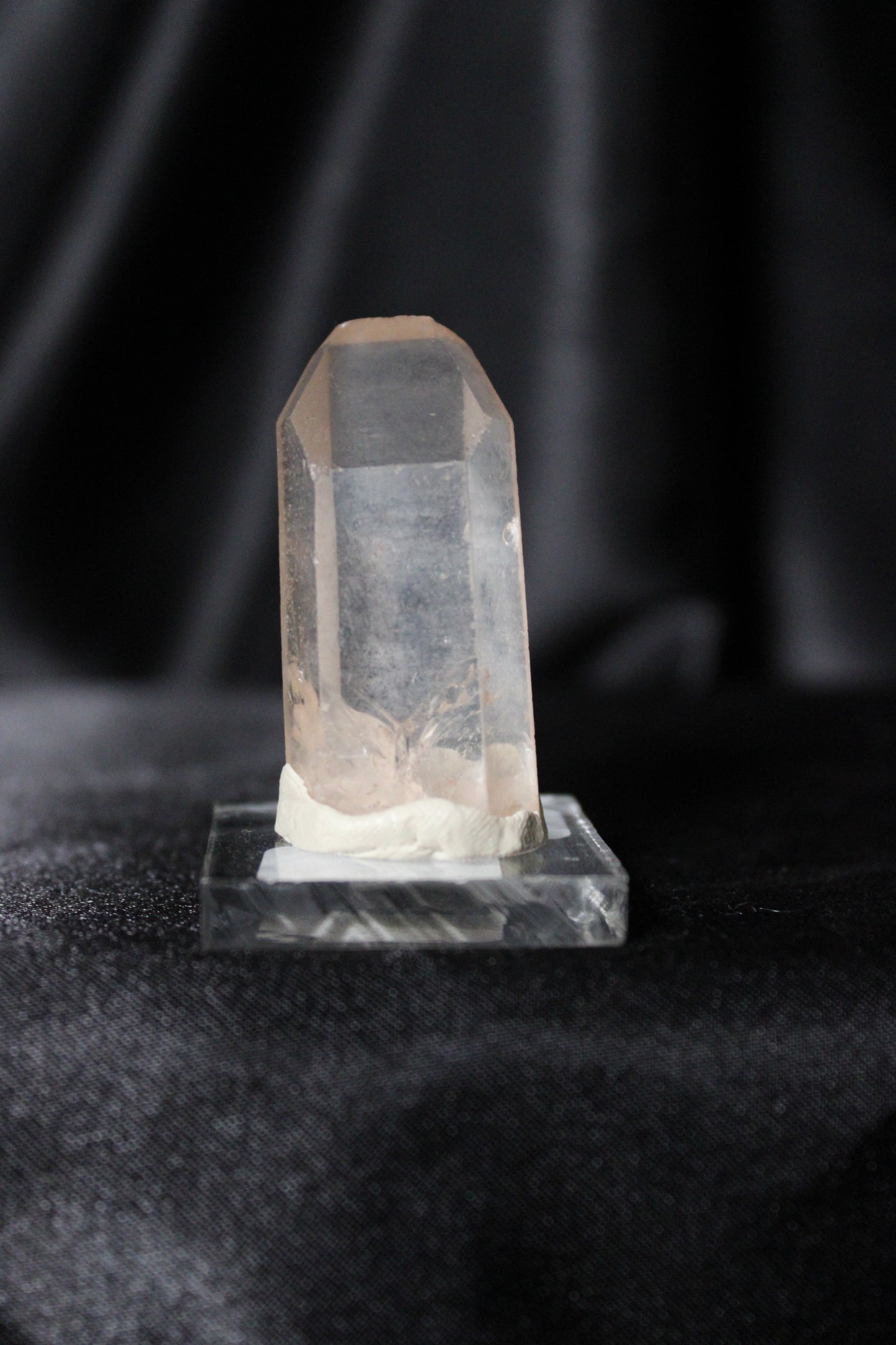 Hematite Lemurian Quartz Specimen | Zambia | H20 w/stand