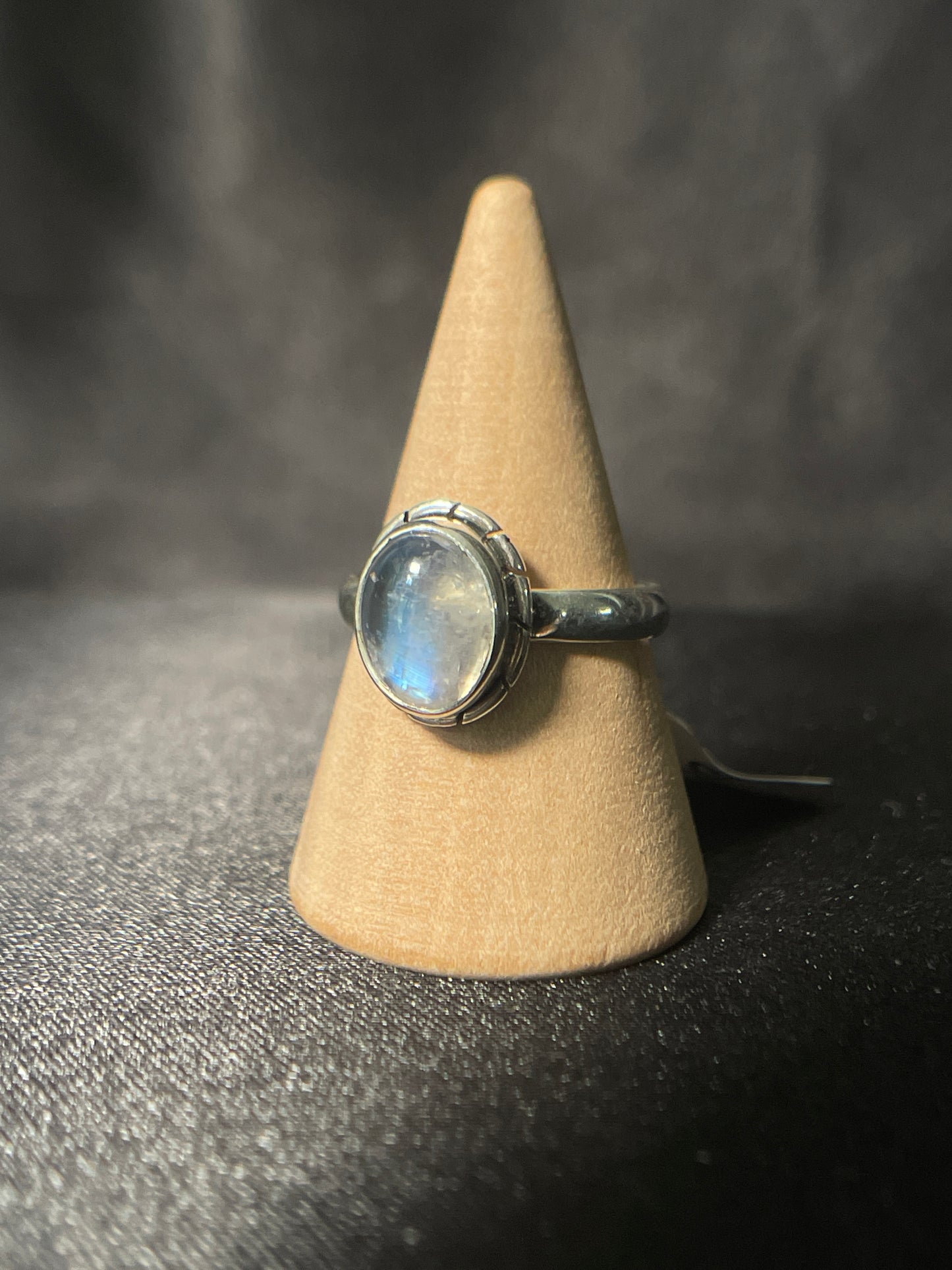 Moonstone Ring | Sterling Silver | Size - 5.25 | A40