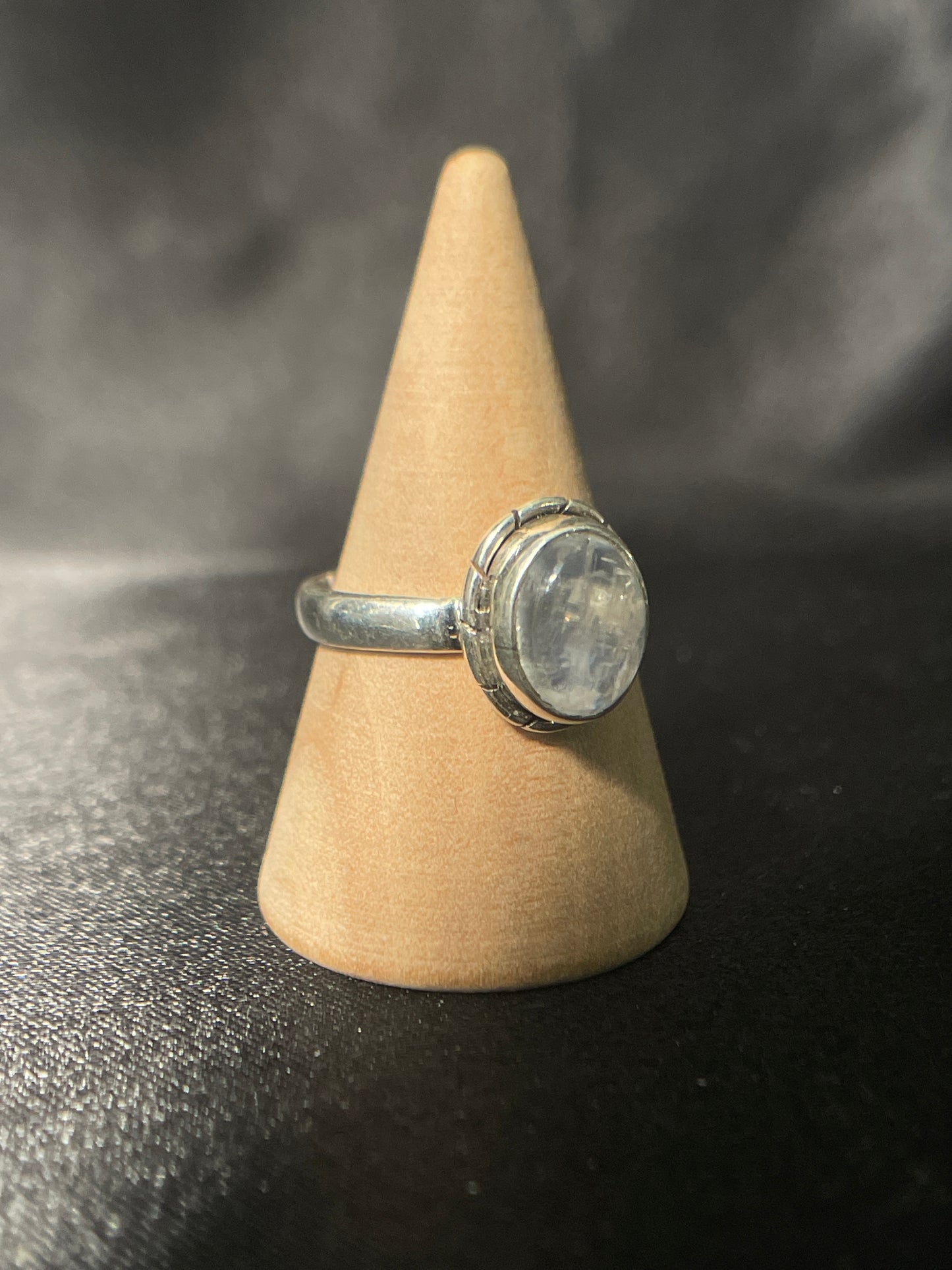 Moonstone Ring | Sterling Silver | Size - 5.25 | A40