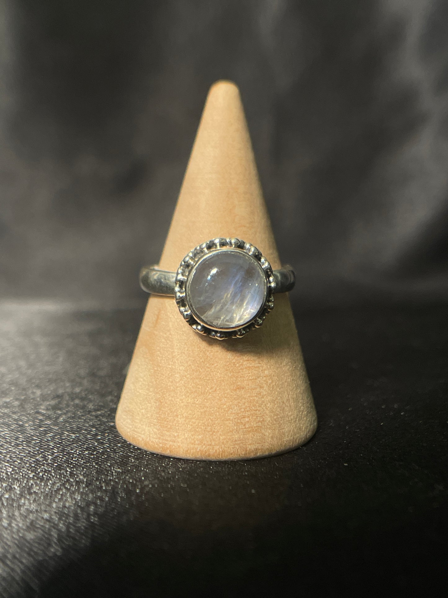 Moonstone Ring | Sterling Silver | Size - 5 | B45