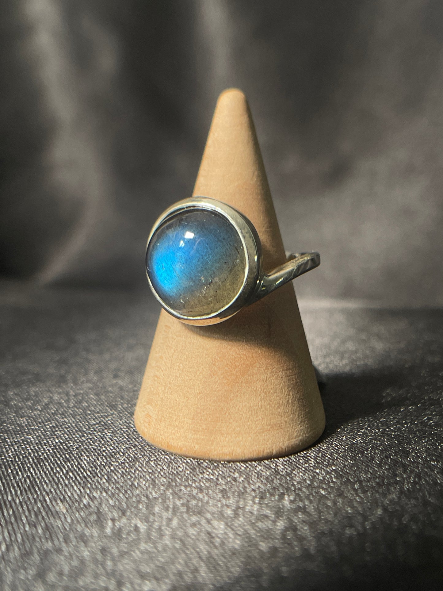 Labradorite Ring | Sterling Silver | Size - 5.5 | B50