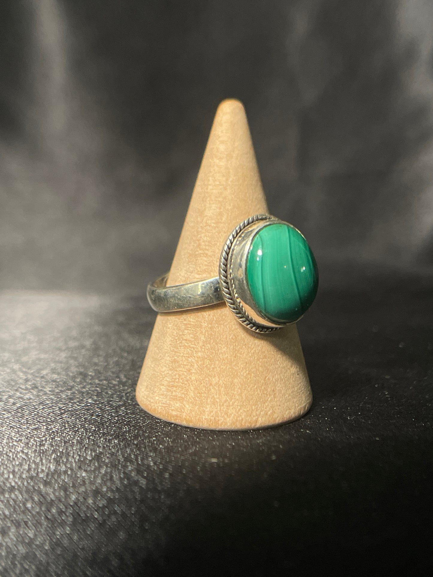 Malachite Ring | Sterling Silver | Size - 6.5 | B45