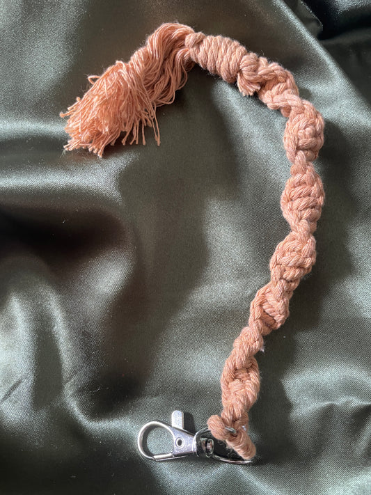 Macramé Keychain | N10