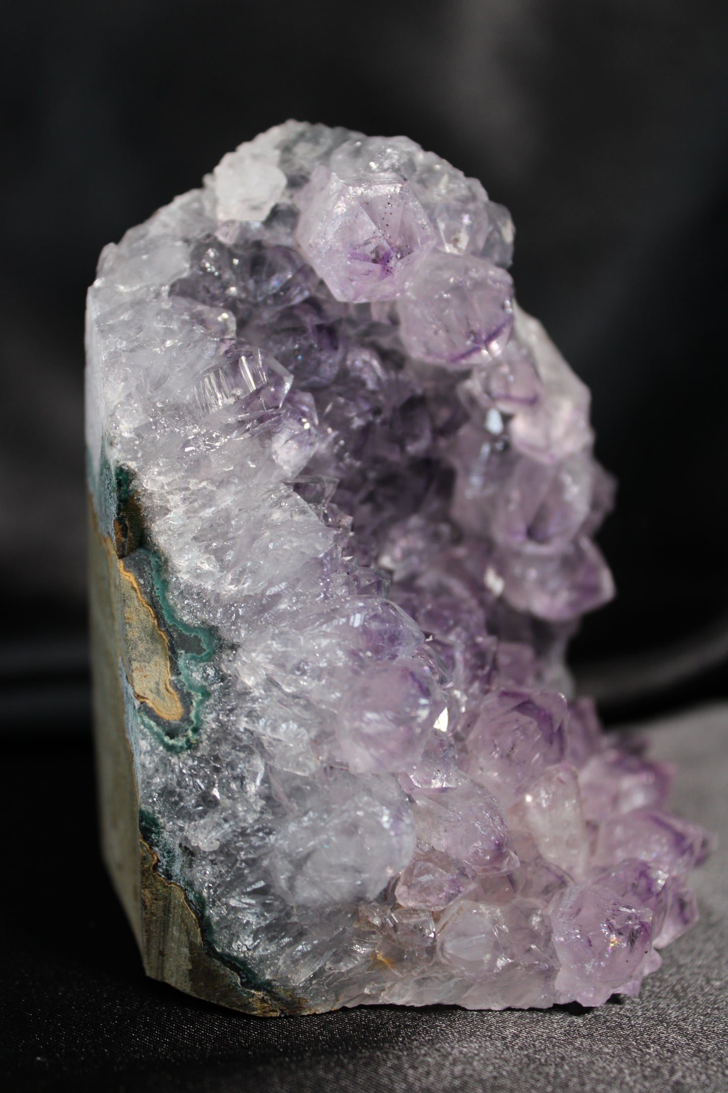 Amethyst Cut Base | CM36