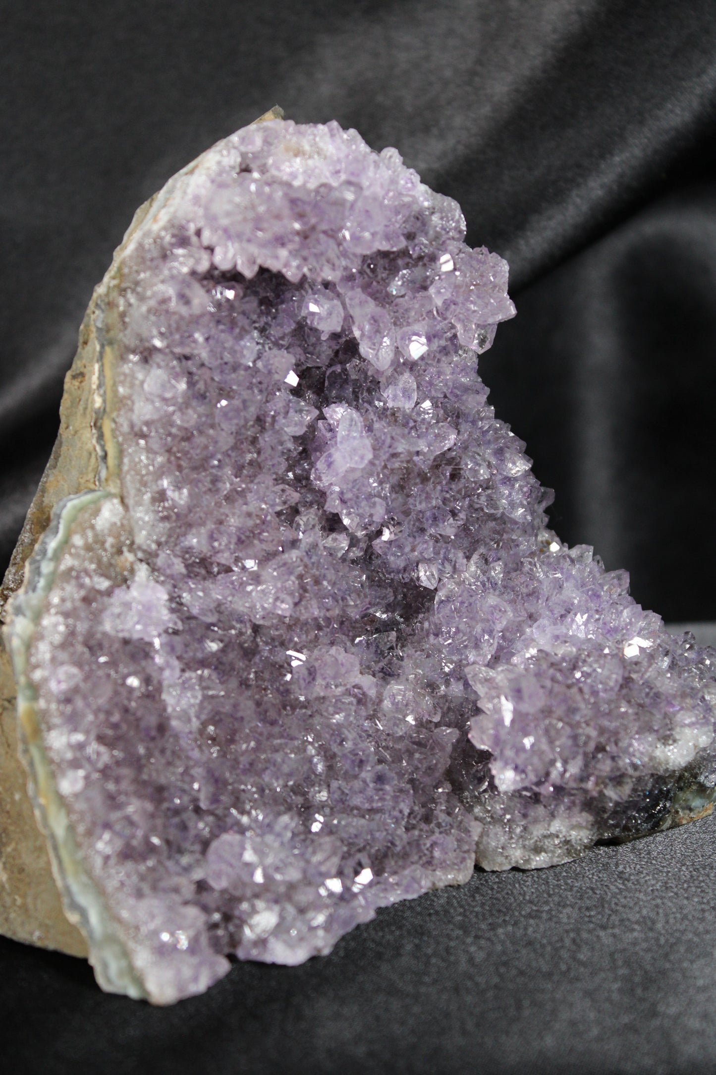 Amethyst Cut Base | CH46