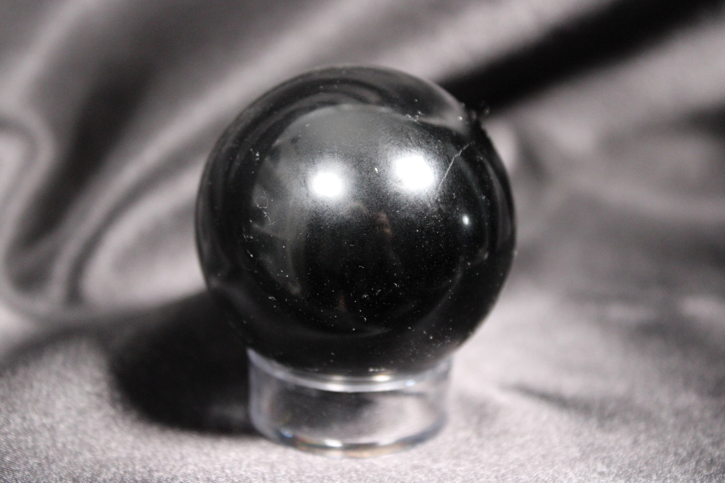 Obsidian Sphere | D20