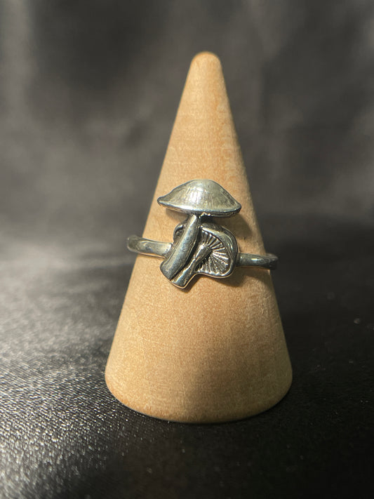 Mushroom Ring | Sterling Silver | Size - 6 | A20