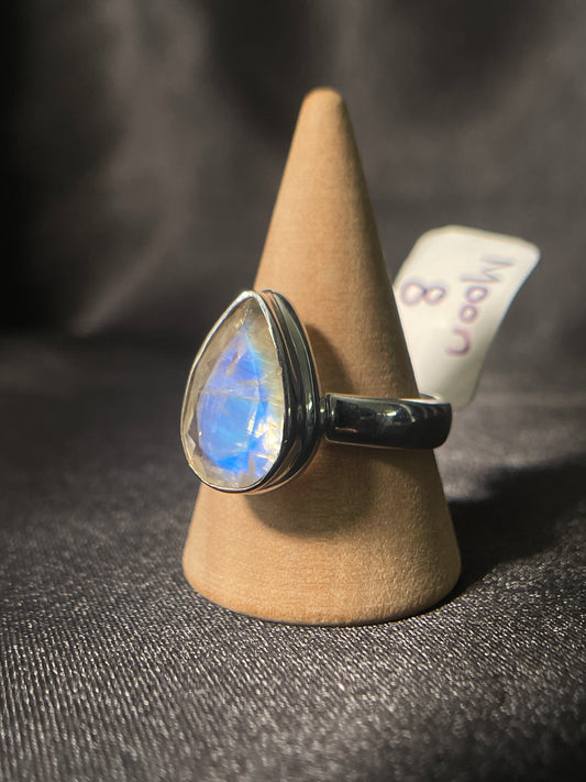 Moonstone Ring | Sterling Silver | Size - 8 | C50