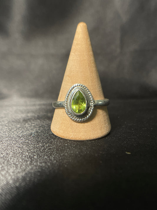 Peridot Ring | Sterling Silver | Size - 9.75 | A30